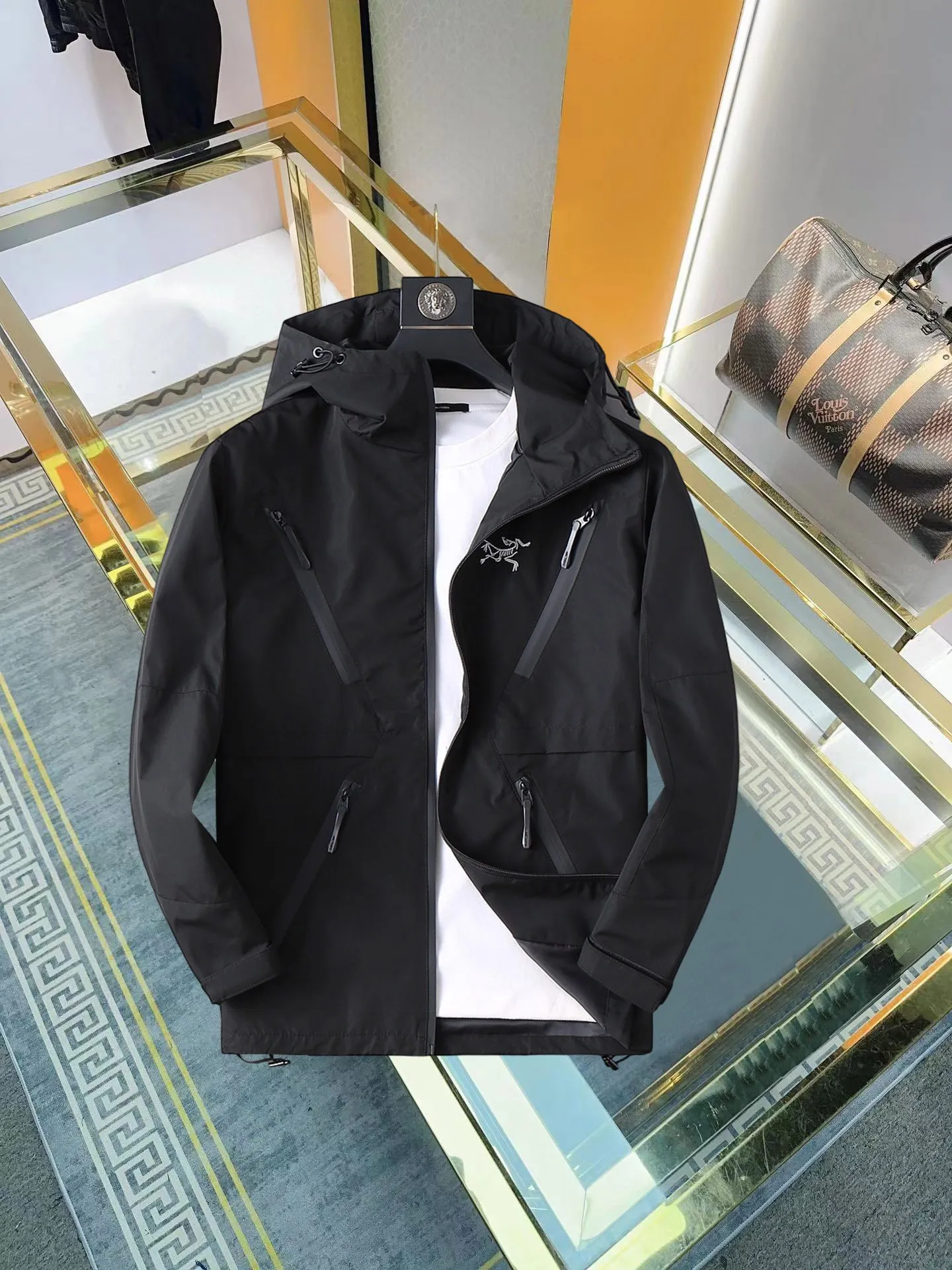 Same Style， ， 2026 New Arrival ， Original Premium Breathable ， ， ， Quality。 ， Sizes：M～3XL，